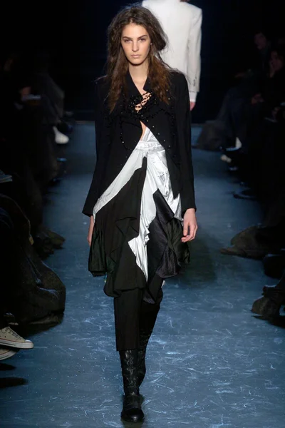Look 26